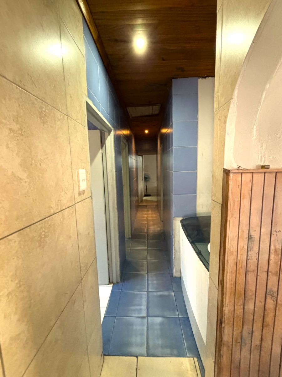5 Bedroom Property for Sale in Belhar Western Cape